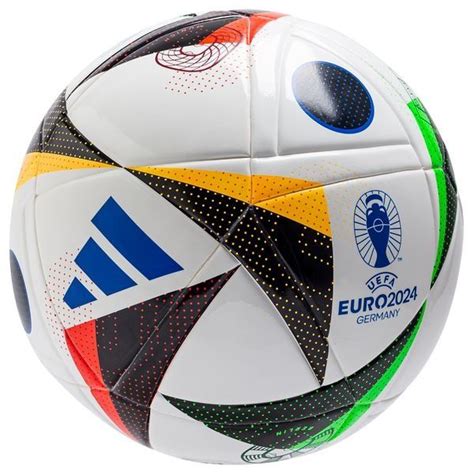 adidas voetbal bal|adidas fussballliebe.